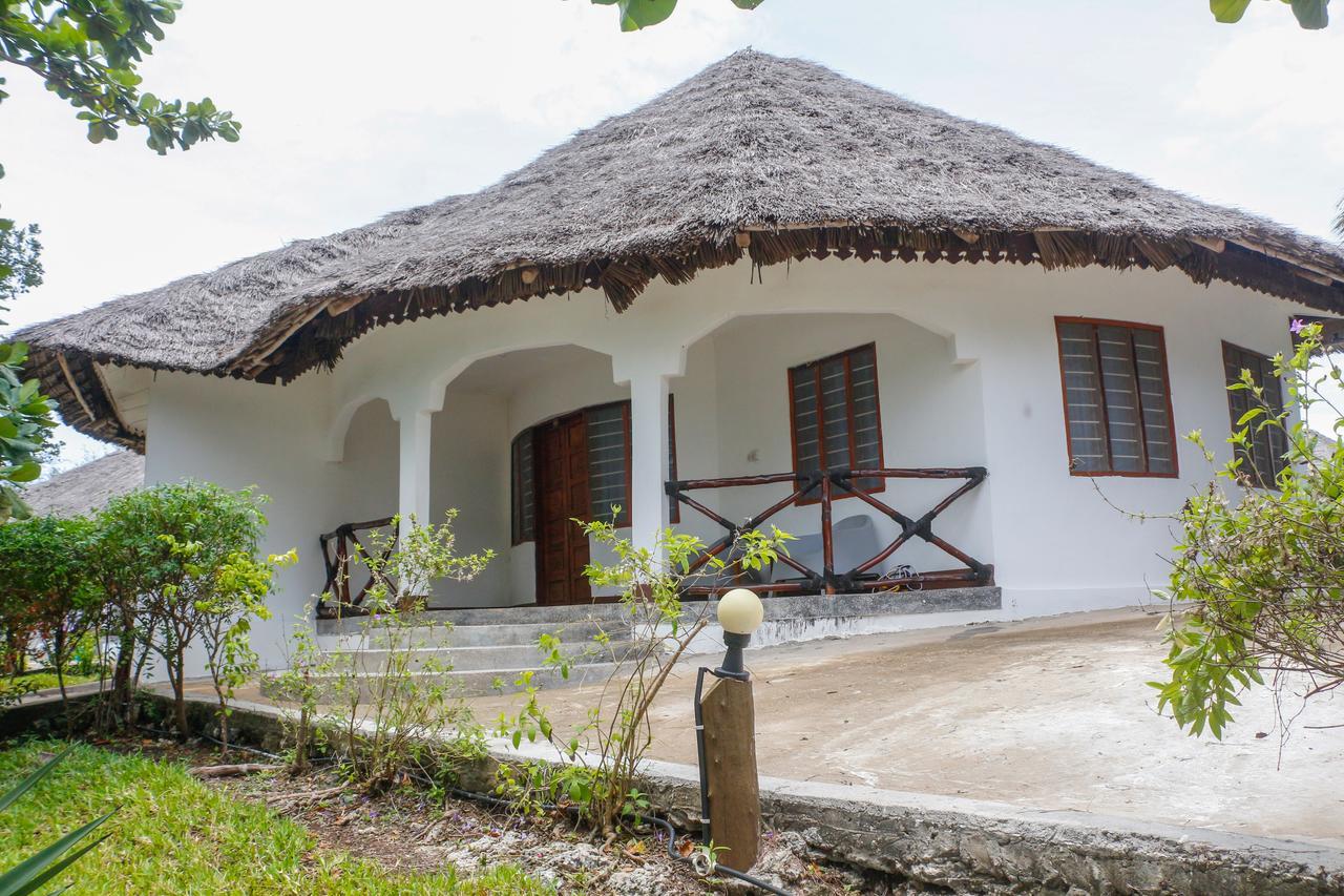 African Sun Sea Beach Resort & Spa Zanzibar المظهر الخارجي الصورة